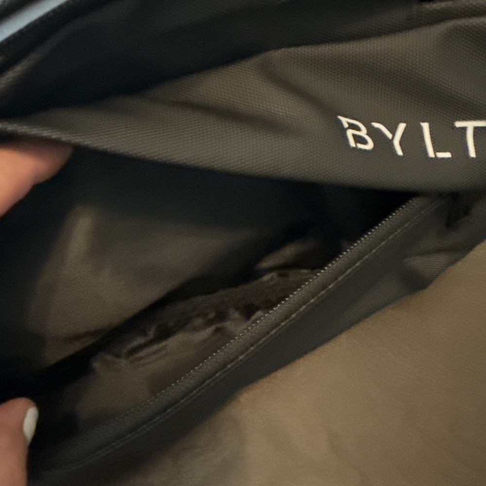 BYLT Water Resistant Crossbody Sling Bag Black 2L Travel Commuter Hiking NWOT - Picture 9 of 10